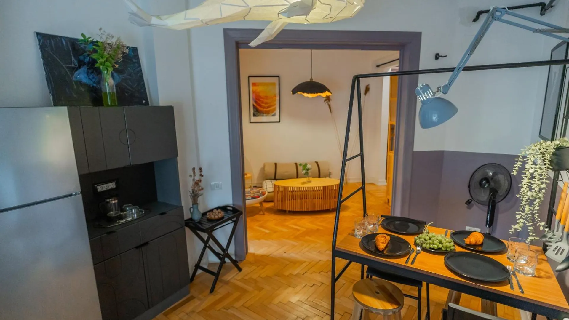 Ultra Central Apartment - Modern & Luxurious Stay In Old Town Bucarest