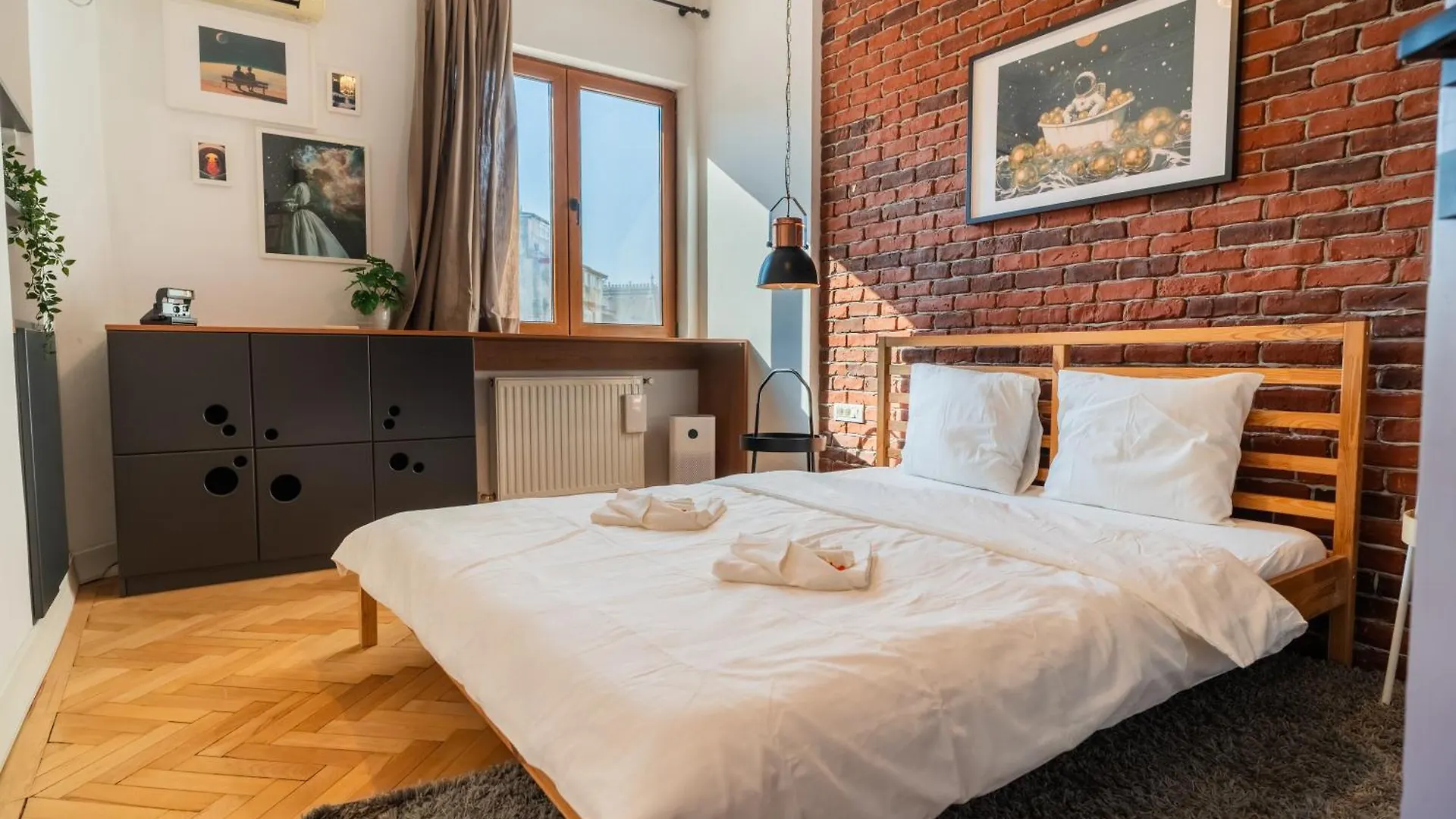Ultra Central Apartment - Modern & Luxurious Stay In Old Town Bucarest Rumanía