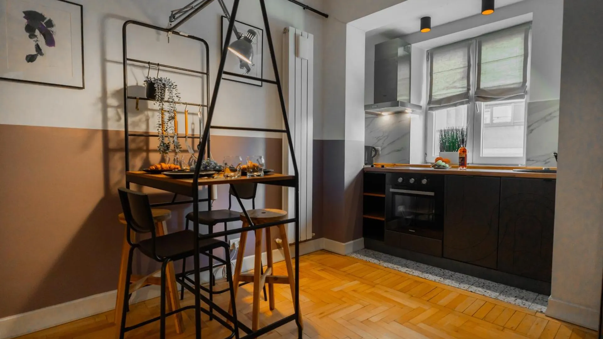 Ultra Central Apartment - Modern & Luxurious Stay In Old Town Bucarest 0*,  Rumanía